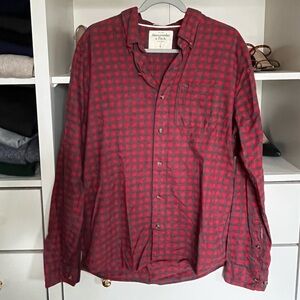 Abercrombie Red Gray Plaid Button Down Shirt